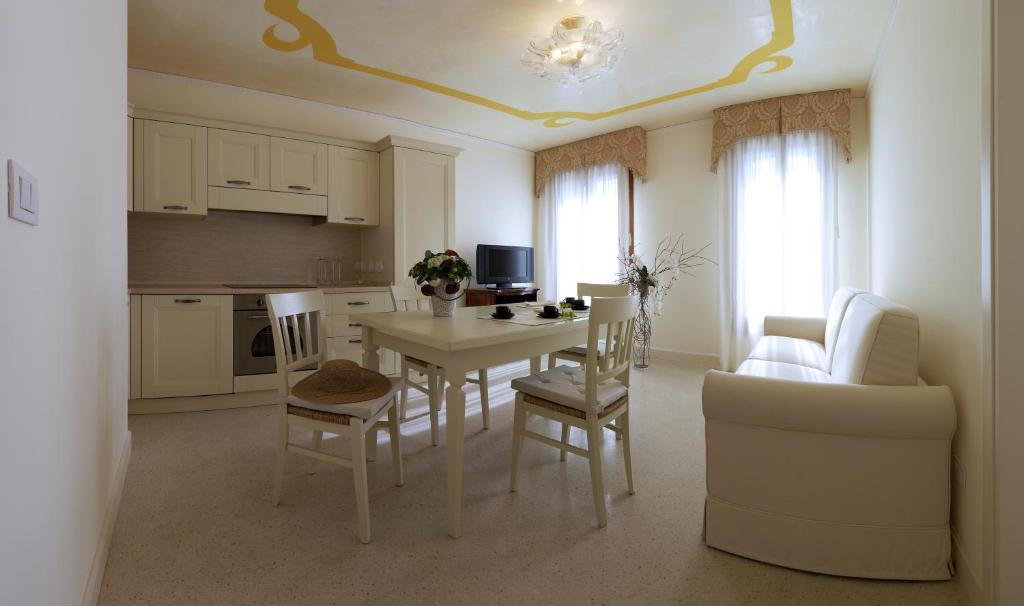 Barchessa Levi Morenos B&B Міра Номер фото
